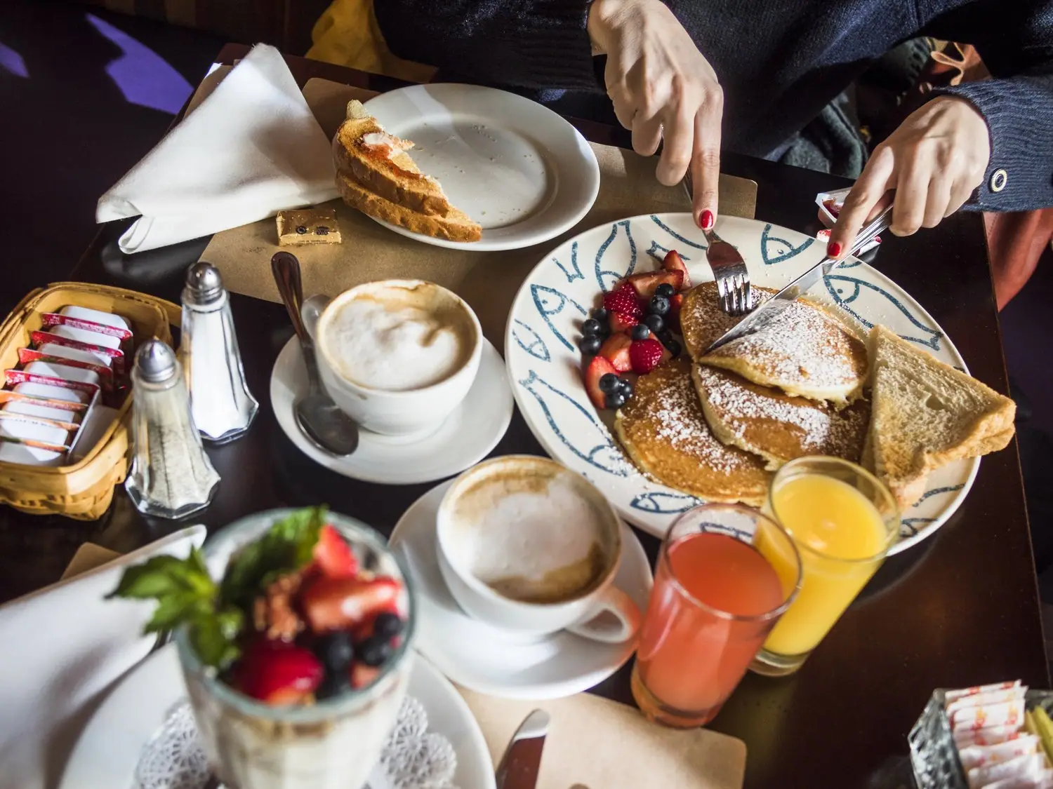 Restauracje śniadaniowe: najlepsze poranne menu