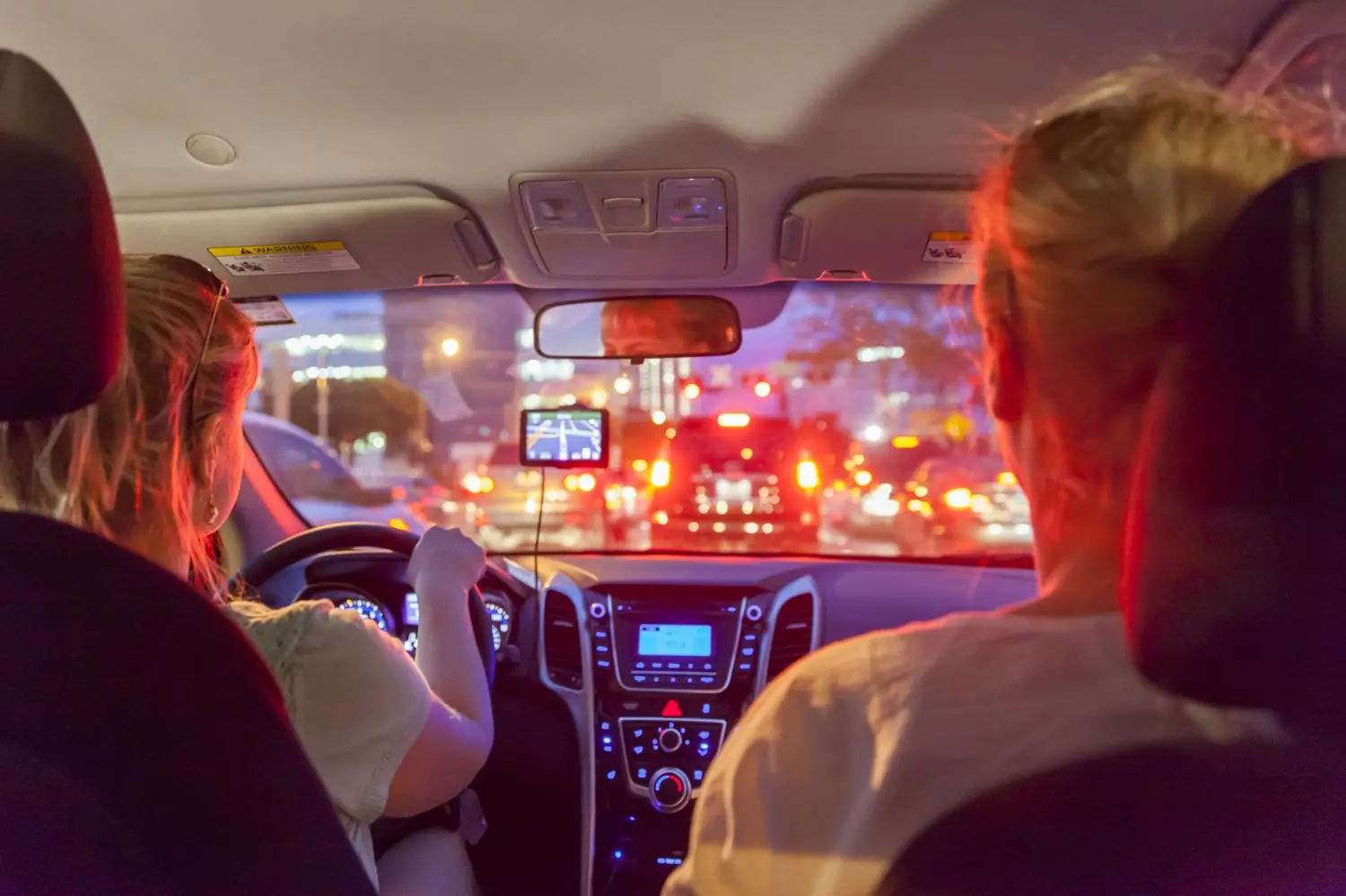 Taksówki vs ridesharing: co wybrać w różnych sytuacjach