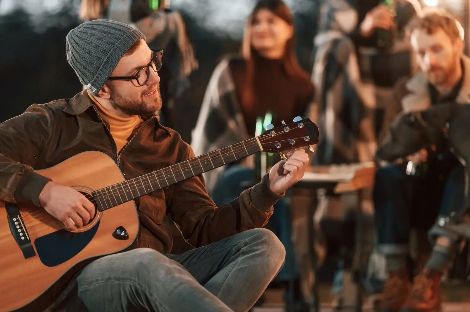 Gdzie znaleźć koncerty poezji śpiewanej i ballad autorskich